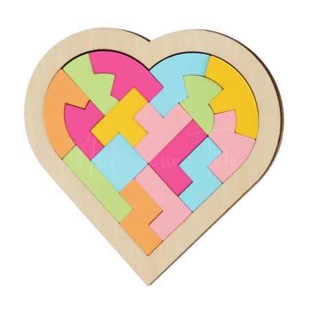Casse-Tête En Bois : Un Cœur De Tangram Multicolore - Mr Casse-Tête