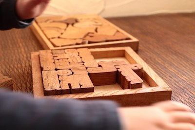 30/05/2023 - La Fabrication des Casse-Têtes et des Puzzles en Bois